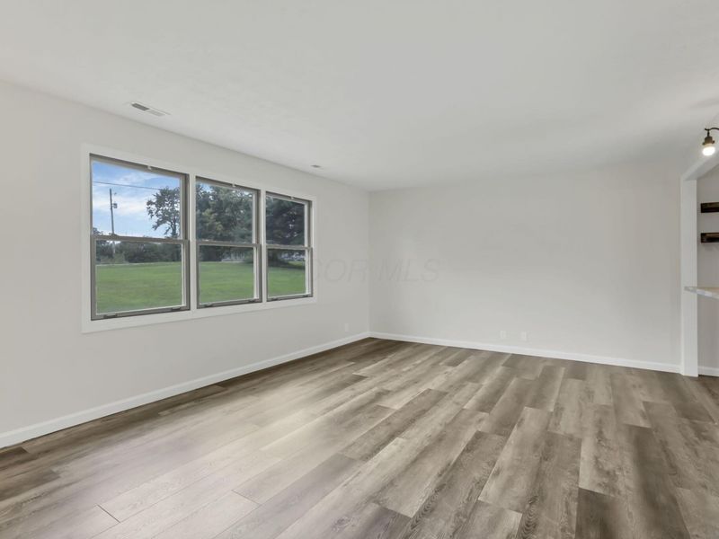 1250 Rockmill Road NW, Lancaster, OH 43130 Photo 9