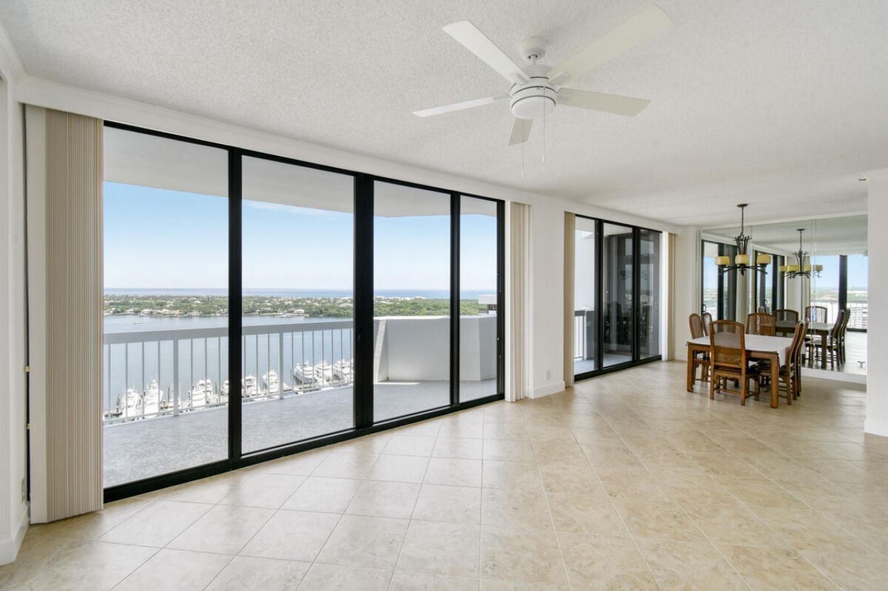 123 Lakeshore Drive, Unit PH45, North Palm Beach, FL 33408 Photo