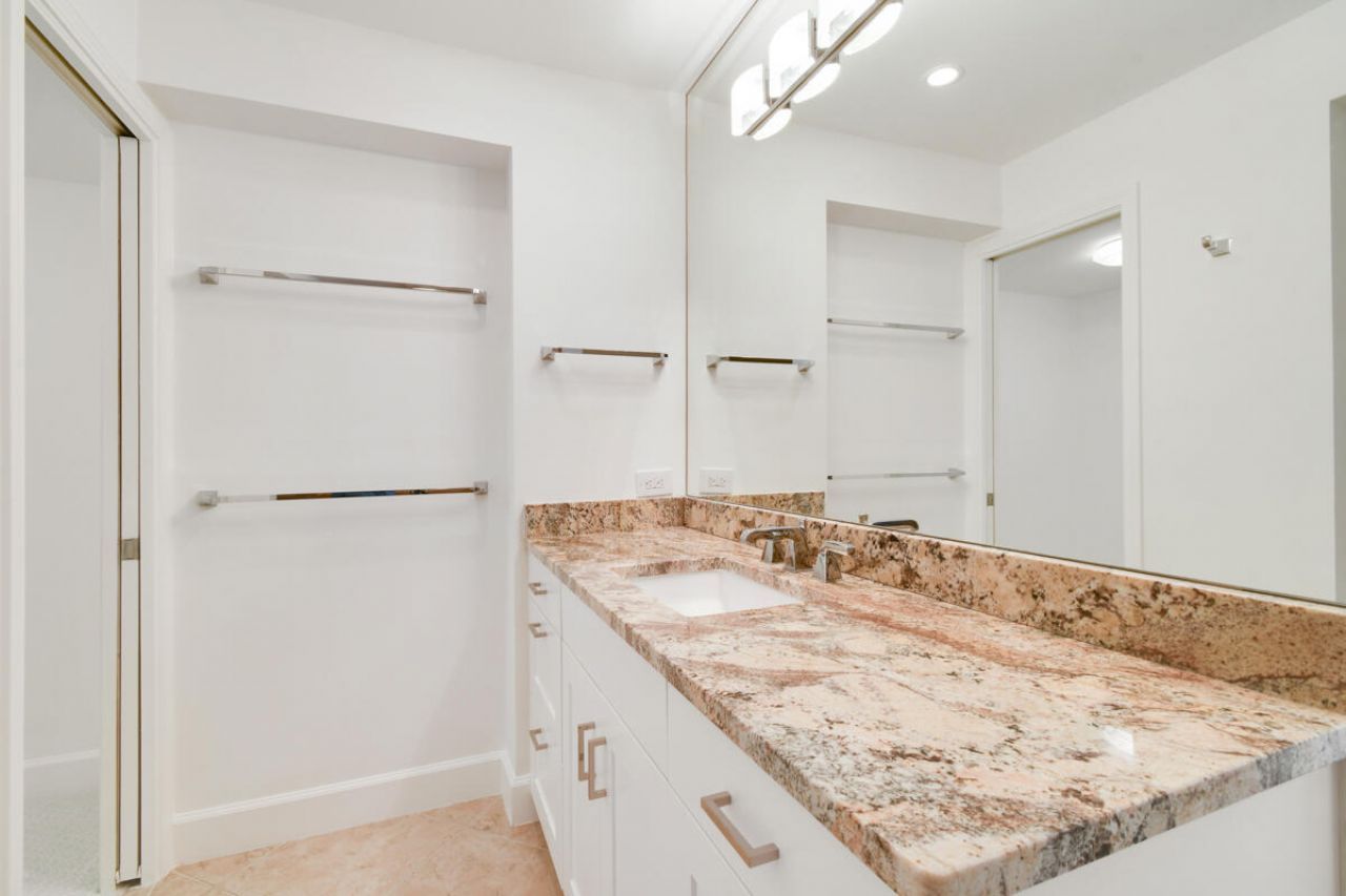 123 Lakeshore Drive, Unit PH45, North Palm Beach, FL 33408 Photo