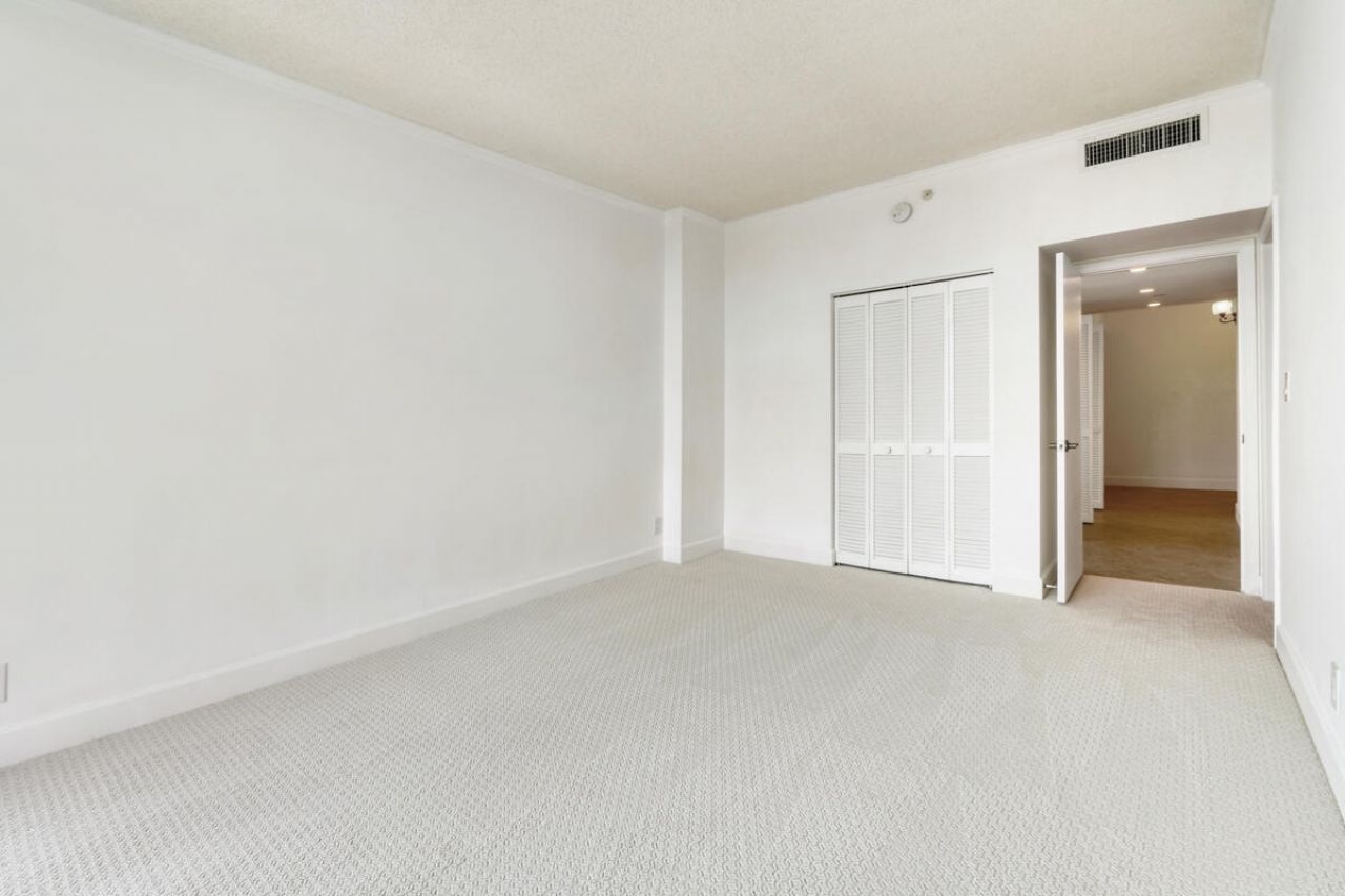 123 Lakeshore Drive, Unit PH45, North Palm Beach, FL 33408 Photo