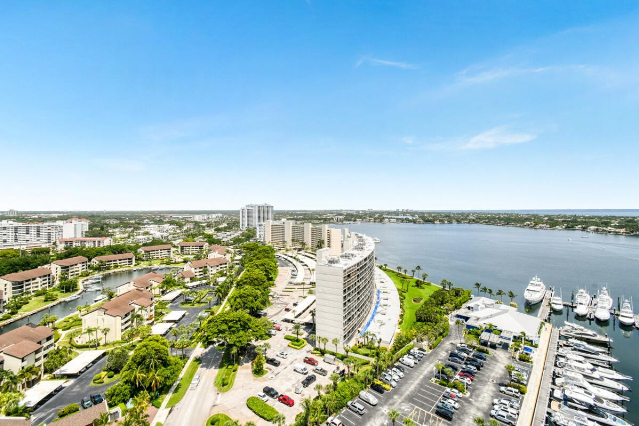 123 Lakeshore Drive, Unit PH45, North Palm Beach, FL 33408 Photo