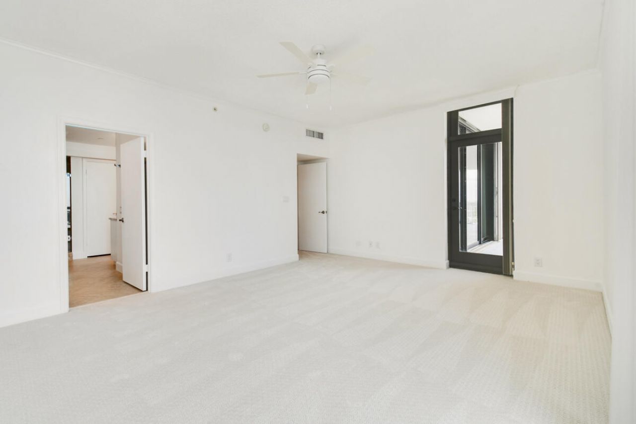 123 Lakeshore Drive, Unit PH45, North Palm Beach, FL 33408 Photo
