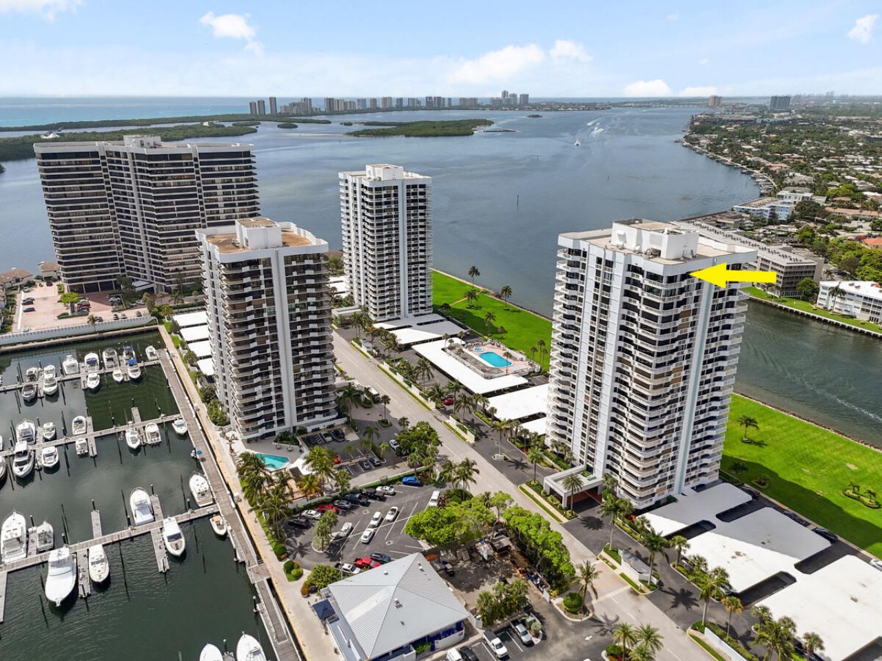 123 Lakeshore Drive, Unit PH45, North Palm Beach, FL 33408 Photo