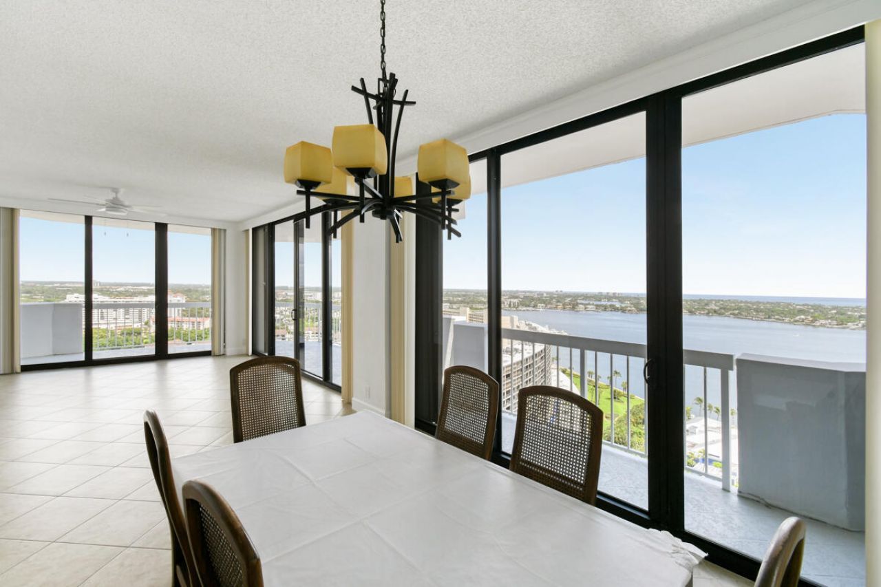 123 Lakeshore Drive, Unit PH45, North Palm Beach, FL 33408 Photo