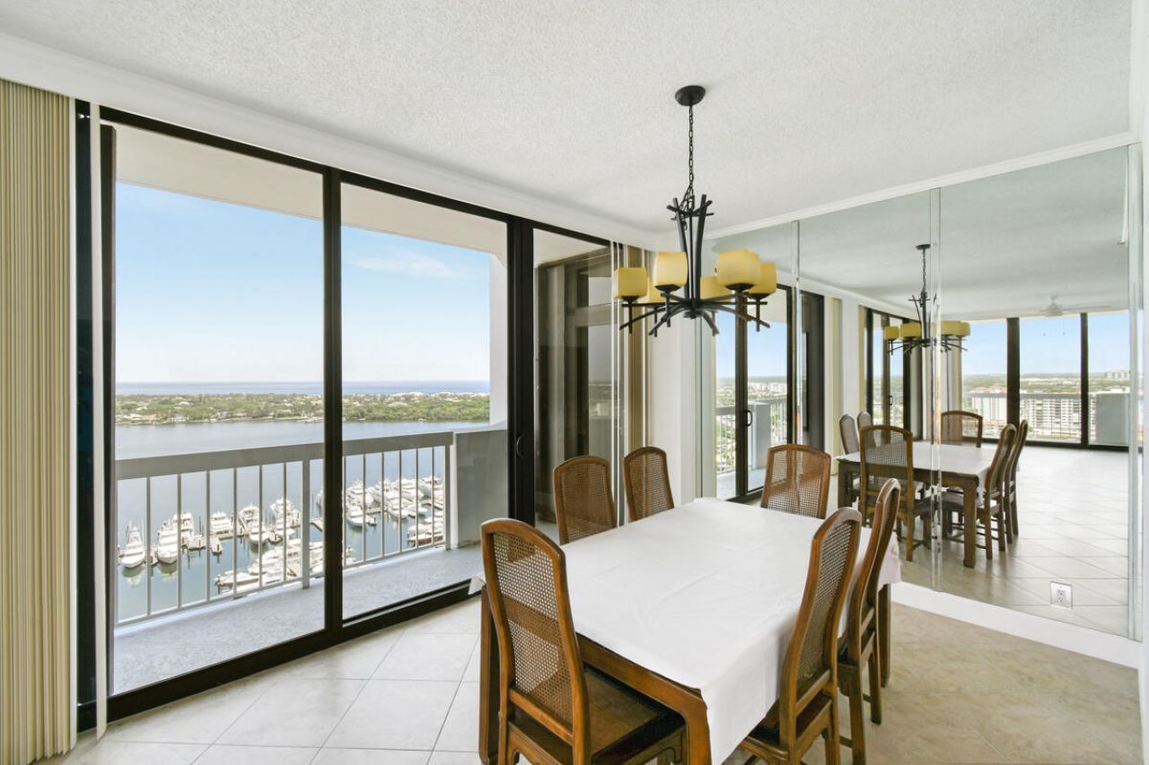 123 Lakeshore Drive, Unit PH45, North Palm Beach, FL 33408 Photo