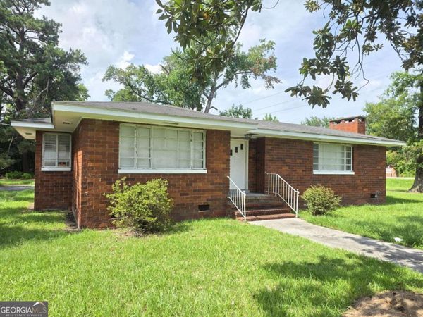 2 Coleraine Drive, Port Wentworth, GA 31407
