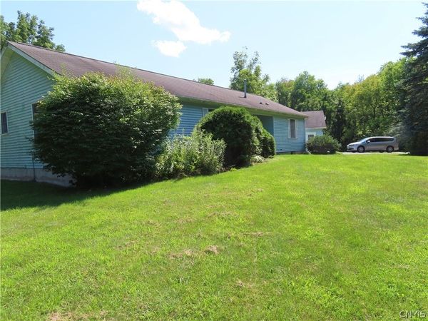 4886 Shepard Road , Marcellus, NY 13108