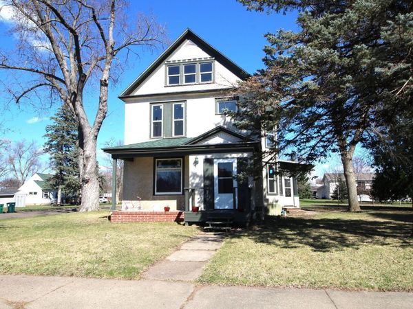 220 S Eliot Avenue, Rush City, MN 55069