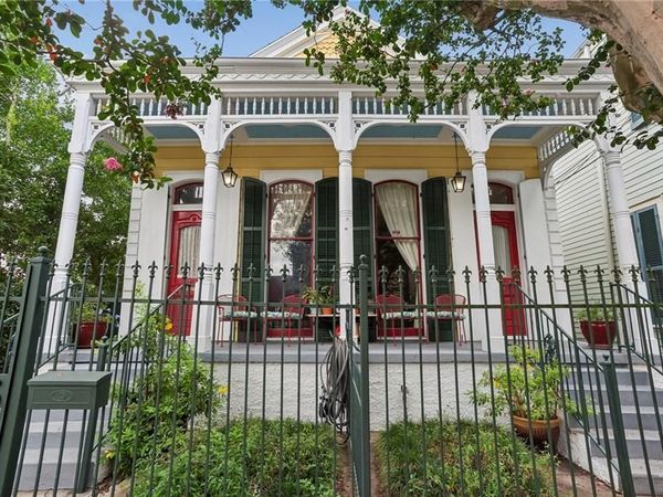 2221 23 LAUREL Street, New Orleans, LA 70130