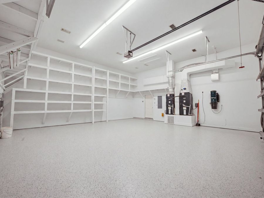 Property Image 100