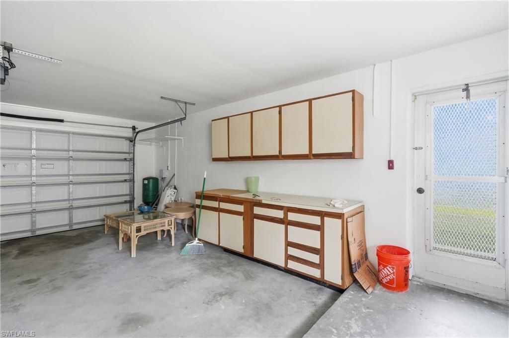 8931 Andover St , Fort Myers, FL 33907 Photo