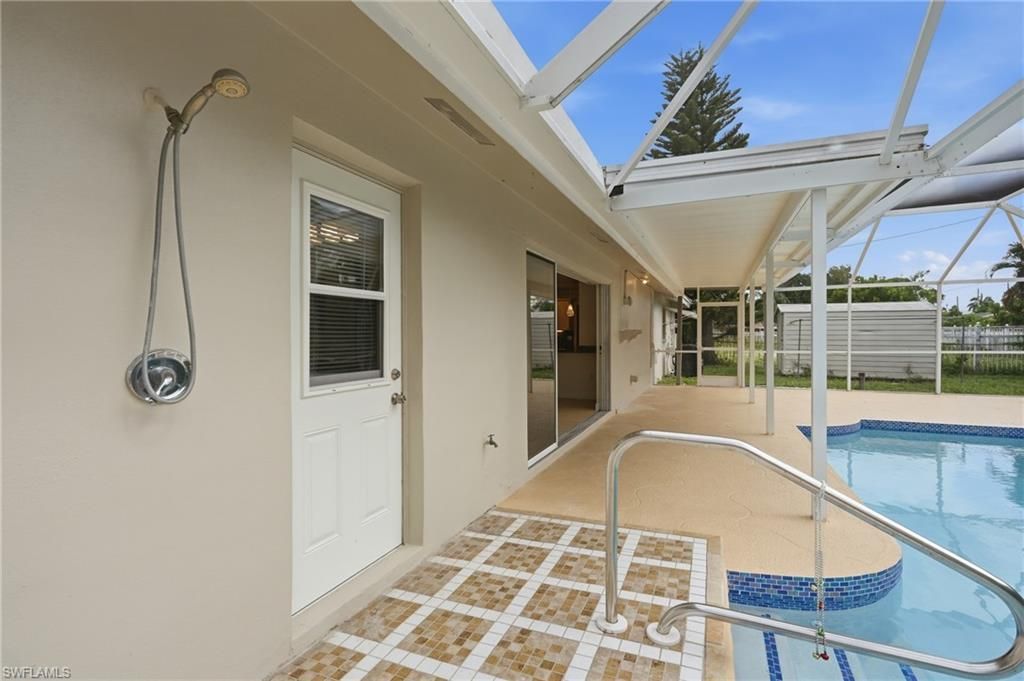 8931 Andover St , Fort Myers, FL 33907 Photo