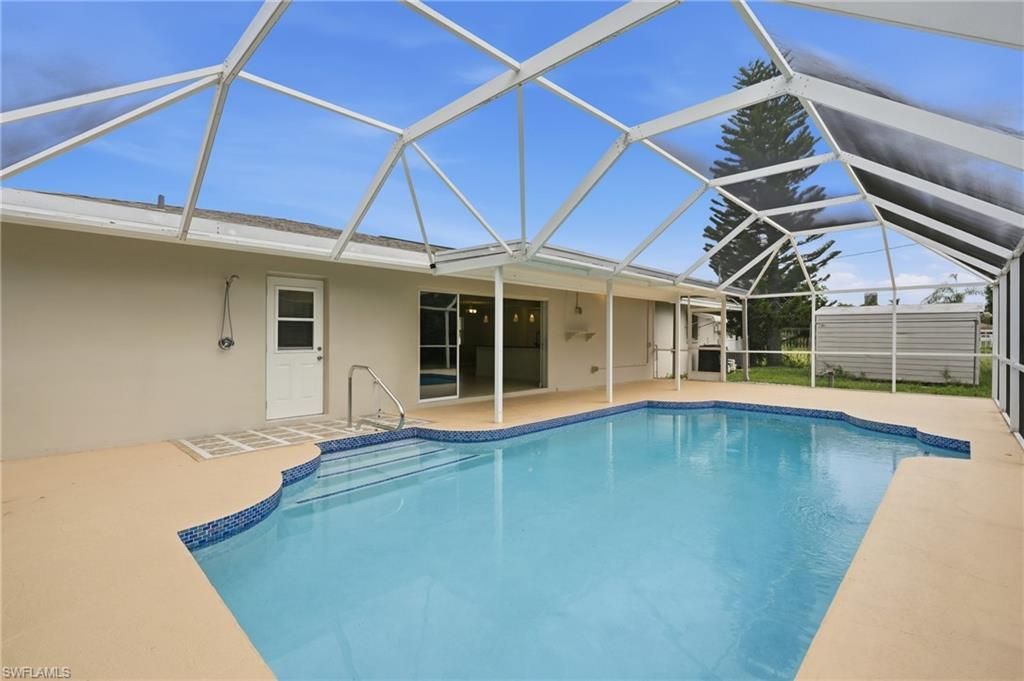 8931 Andover St , Fort Myers, FL 33907 Photo