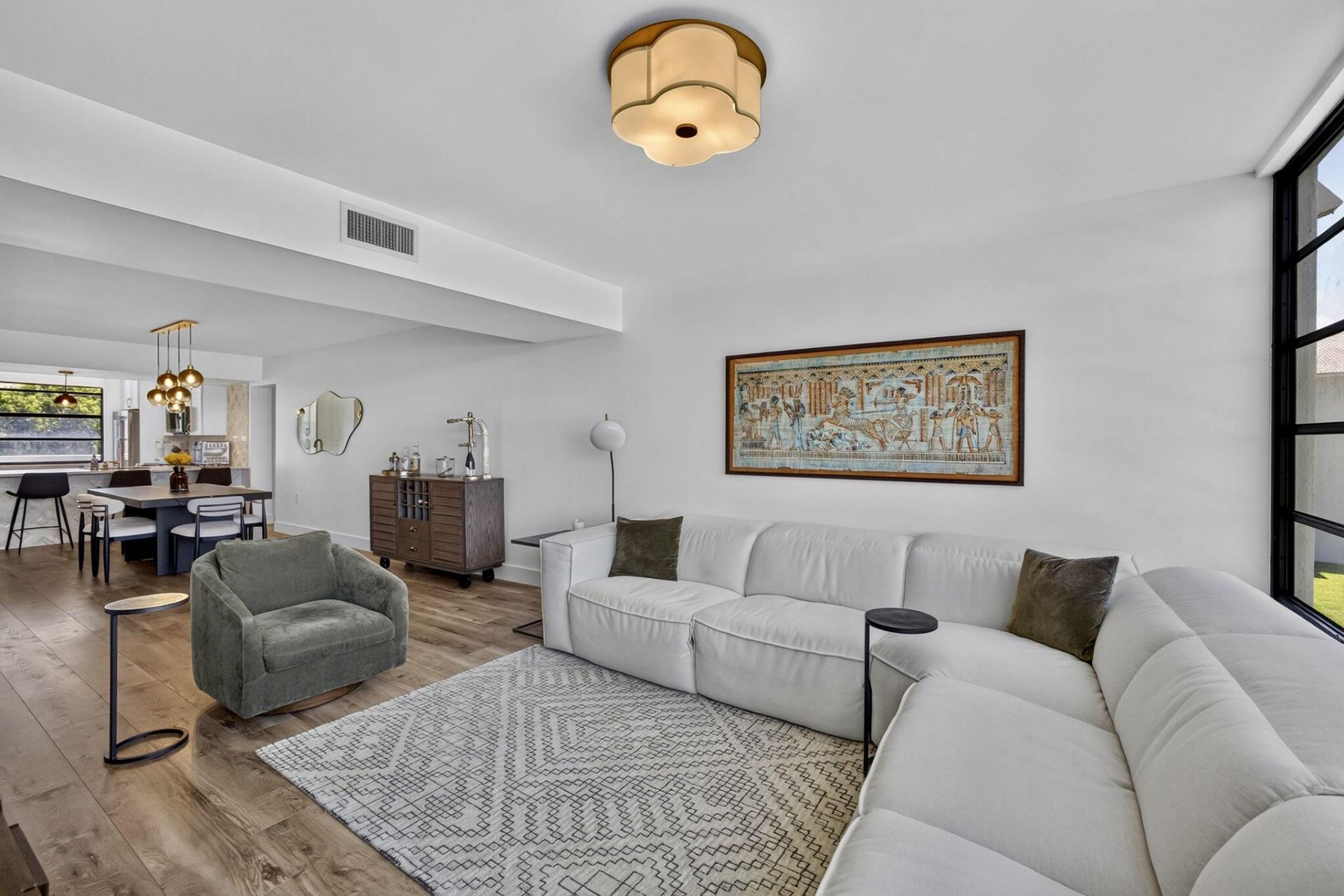 3635 Whitehall Drive, Unit 302, West Palm Beach, FL 33401 Photo