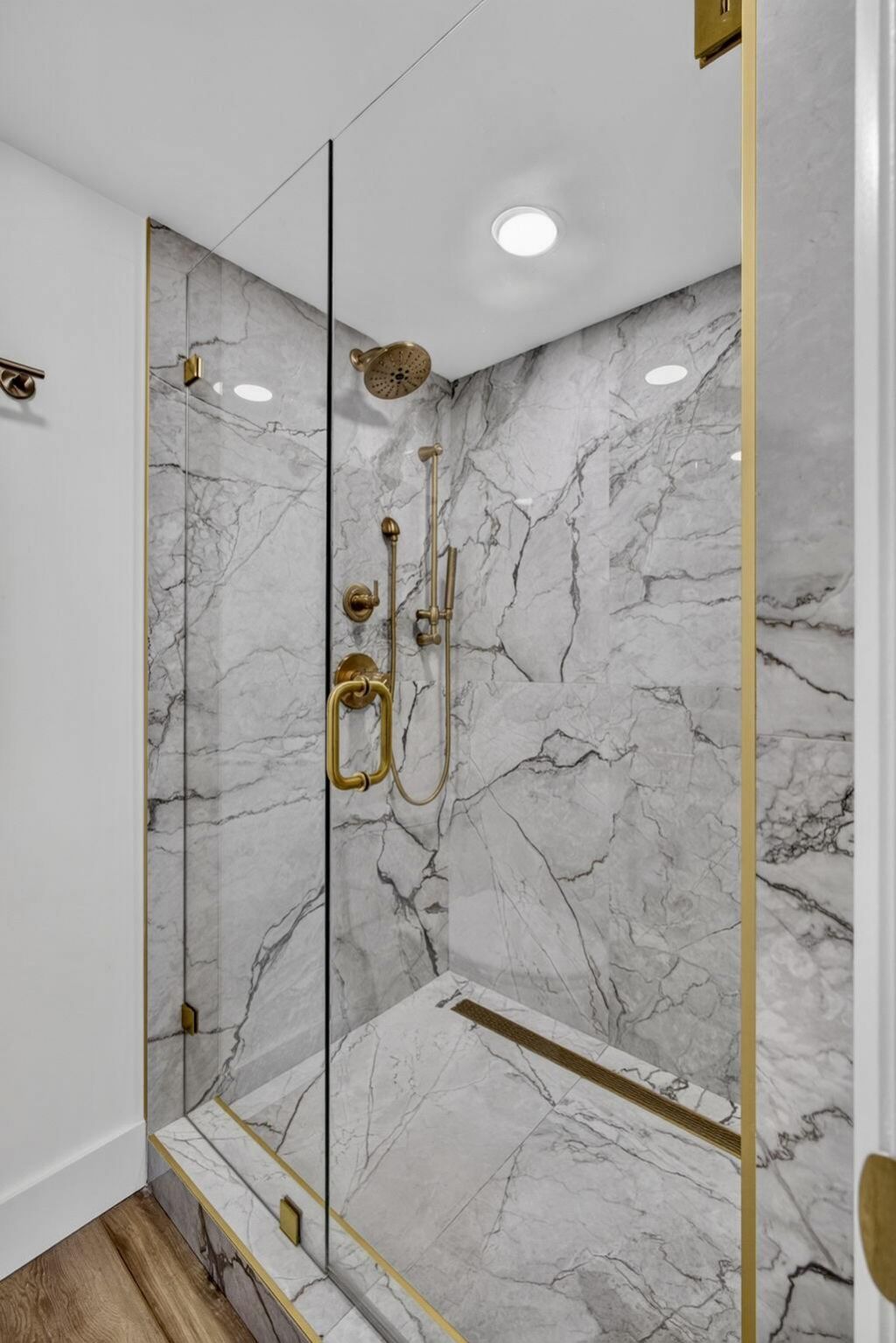 3635 Whitehall Drive, Unit 302, West Palm Beach, FL 33401 Photo