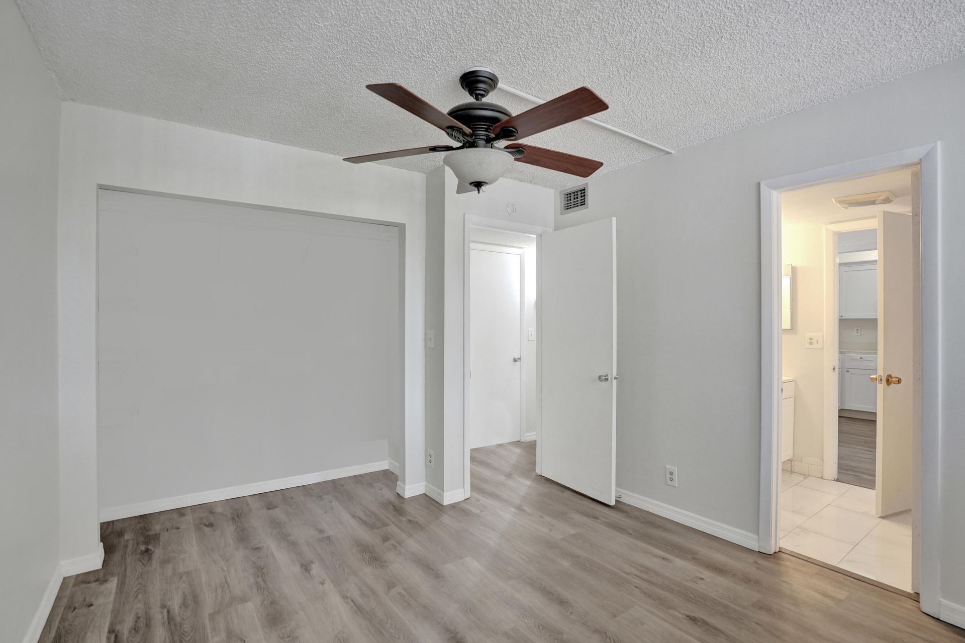 1920 Sabal Palm Drive, Unit 203, Davie, FL 33324 Photo