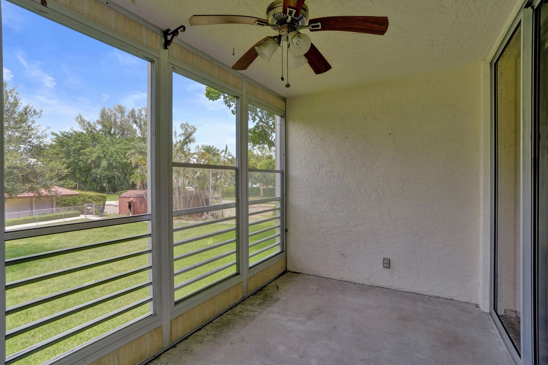 1920 Sabal Palm Drive, Unit 203, Davie, FL 33324 Photo