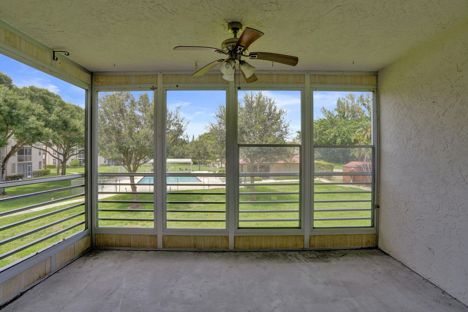 1920 Sabal Palm Drive, Unit 203, Davie, FL 33324 Photo