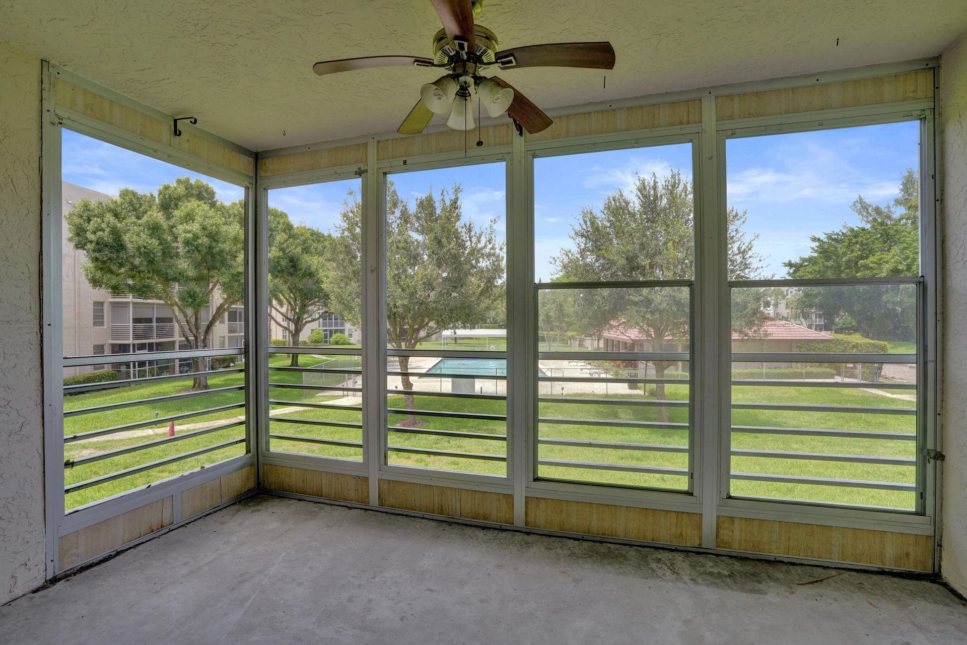 1920 Sabal Palm Drive, Unit 203, Davie, FL 33324 Photo