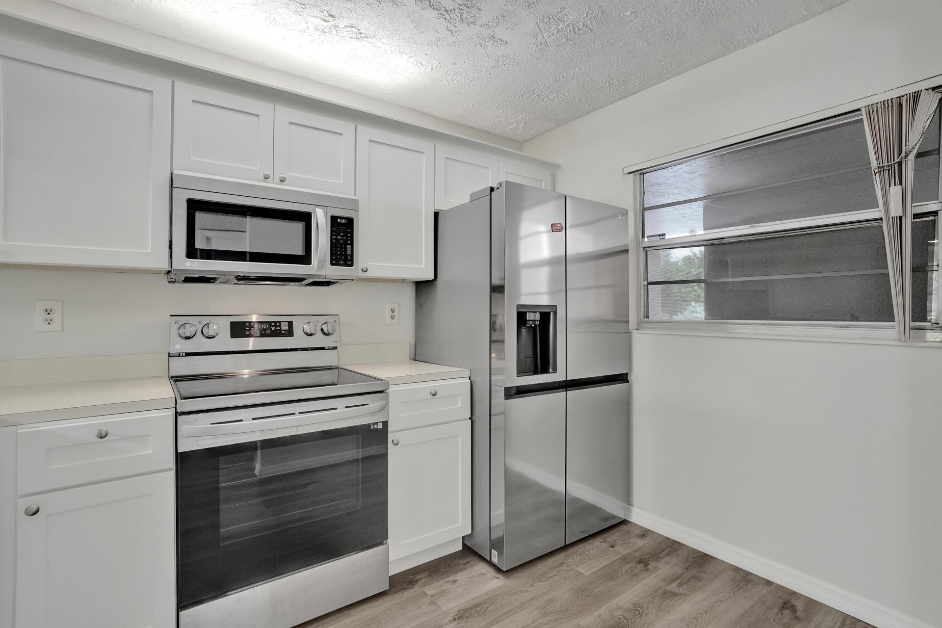 1920 Sabal Palm Drive, Unit 203, Davie, FL 33324 Photo