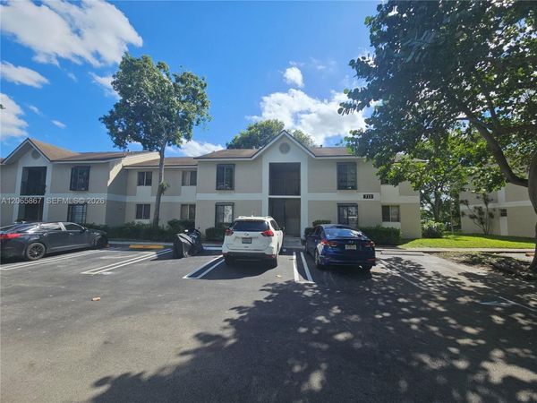 713 Gardens Dr , Unit 205, Pompano Beach, FL 33069