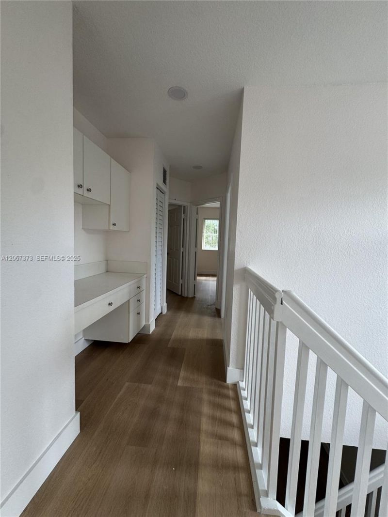 5606 NW 112th Psge , Doral, FL 33178 Photo