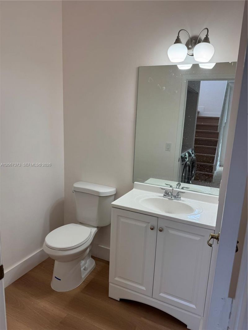 5606 NW 112th Psge , Doral, FL 33178 Photo