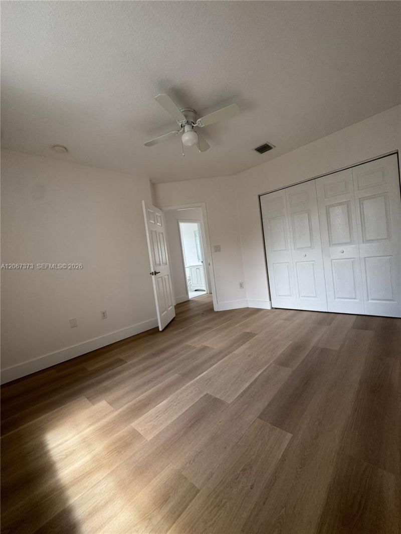 5606 NW 112th Psge , Doral, FL 33178 Photo