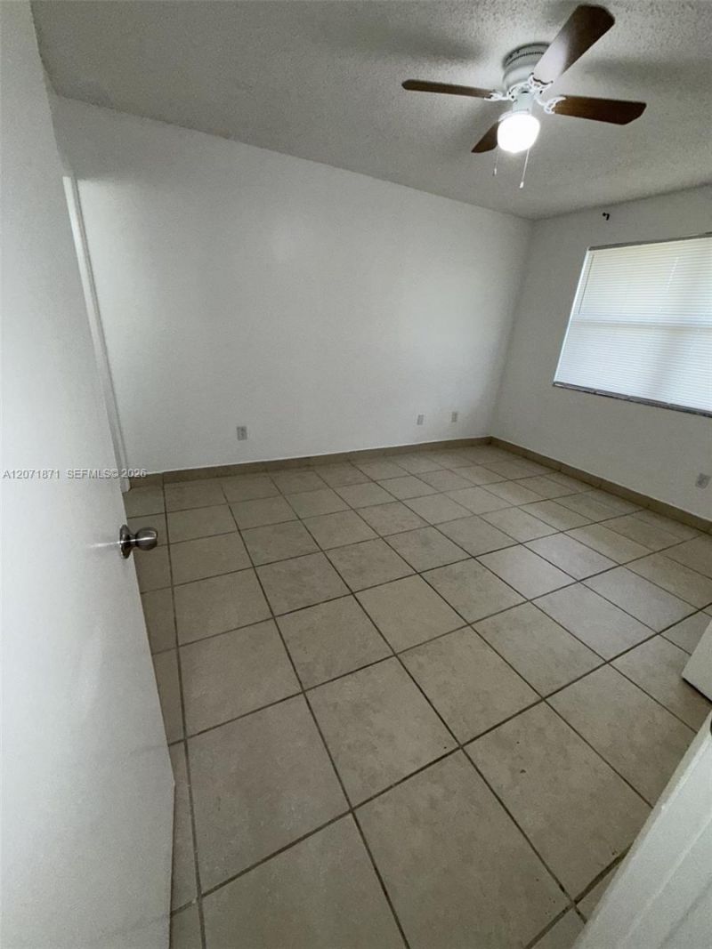 15324 SW 72nd St , Unit 12-21, Miami, FL 33193 Photo