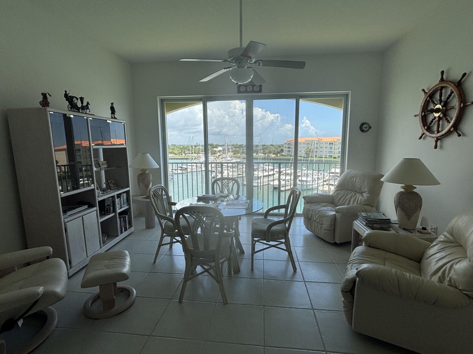 15 Harbour Isle Drive W, Unit PH05, Fort Pierce, FL 34949 Photo