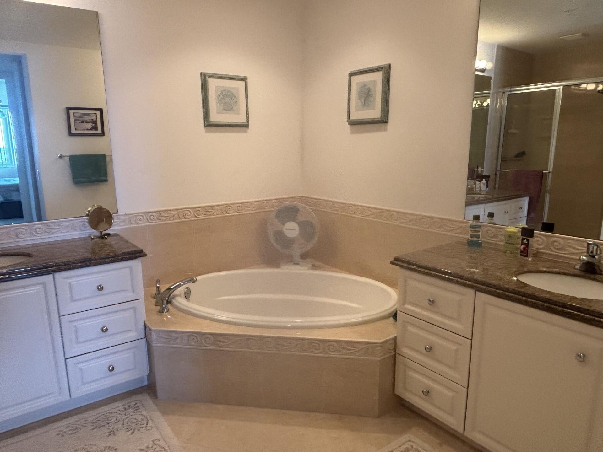15 Harbour Isle Drive W, Unit PH05, Fort Pierce, FL 34949 Photo