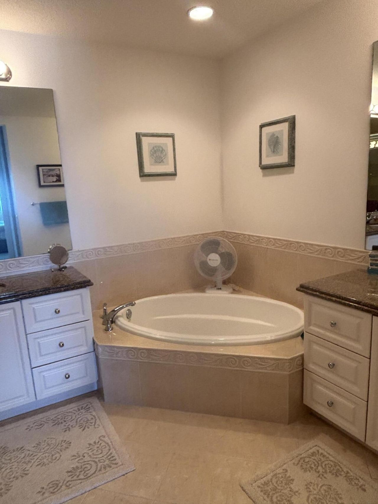 15 Harbour Isle Drive W, Unit PH05, Fort Pierce, FL 34949 Photo