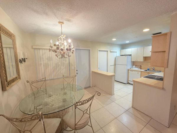 700 LAYNE Boulevard, Unit 318B, Hallandale Beach, FL 33009
