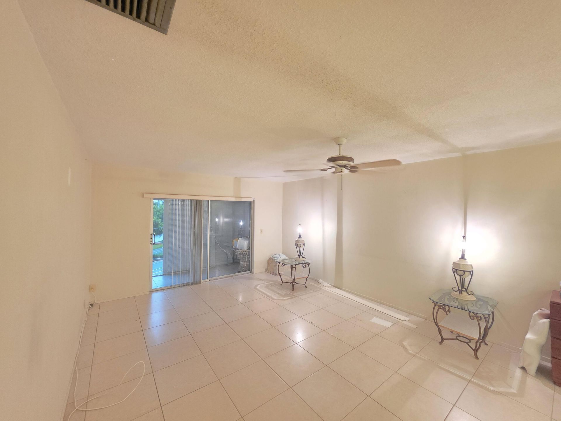 700 Layne Boulevard, Unit 318B, Hallandale Beach, FL 33009 Photo