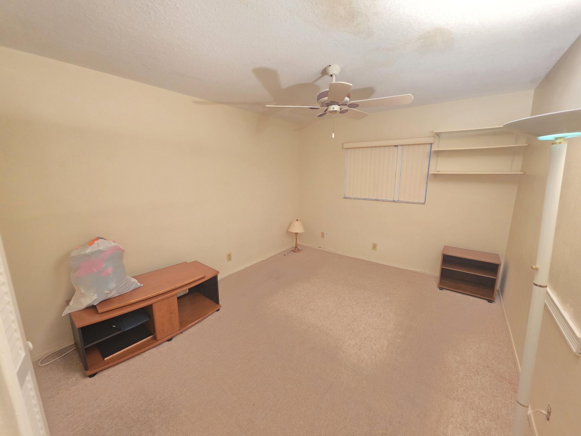 700 Layne Boulevard, Unit 318B, Hallandale Beach, FL 33009 Photo