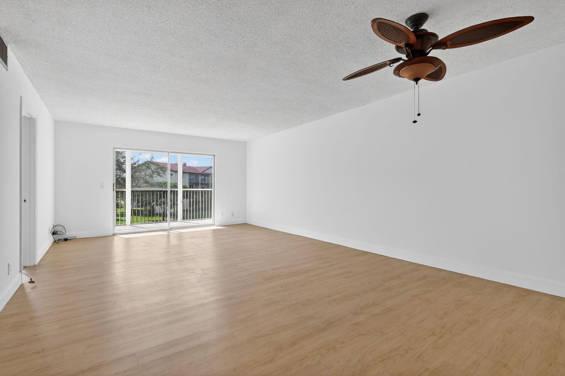 12750 SW 4th Court, Unit 307J, Pembroke Pines, FL 33027 Photo