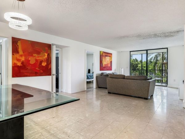 900 NE 195TH Street, Unit 217, Miami, FL 33179