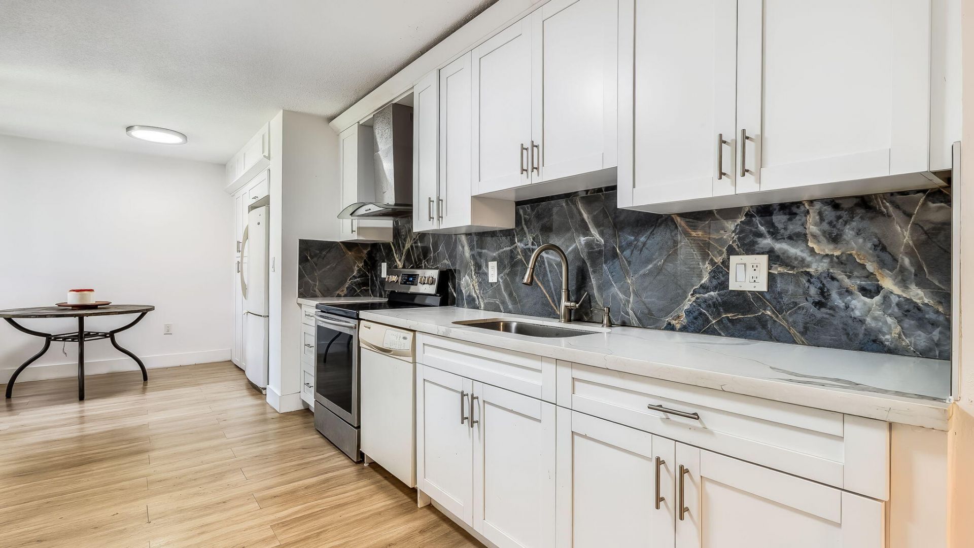 900 NE 195th Street, Unit 217, Miami, FL 33179 Photo