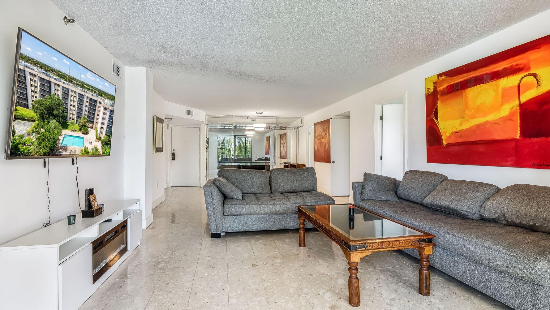 900 NE 195th Street, Unit 217, Miami, FL 33179 Photo