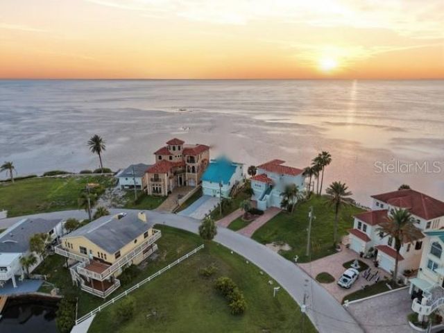 6421 Driftwood Drive, Hudson, FL 34667 Photo