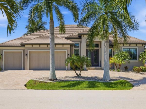 1418 KINGLET DRIVE , PUNTA GORDA, FL 33950