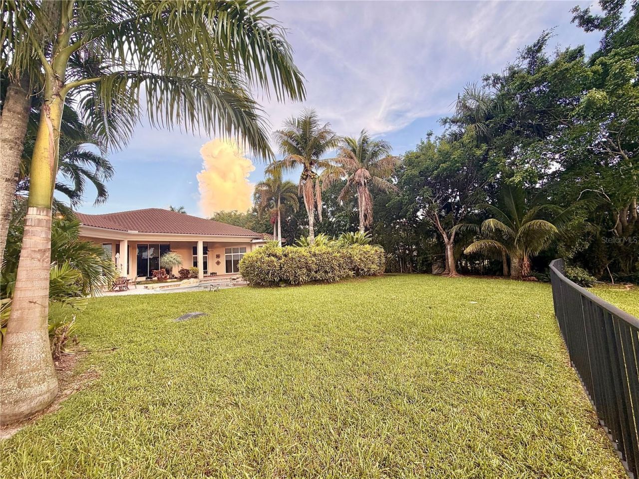 471 Ranch Road, Weston, FL 33326 Photo