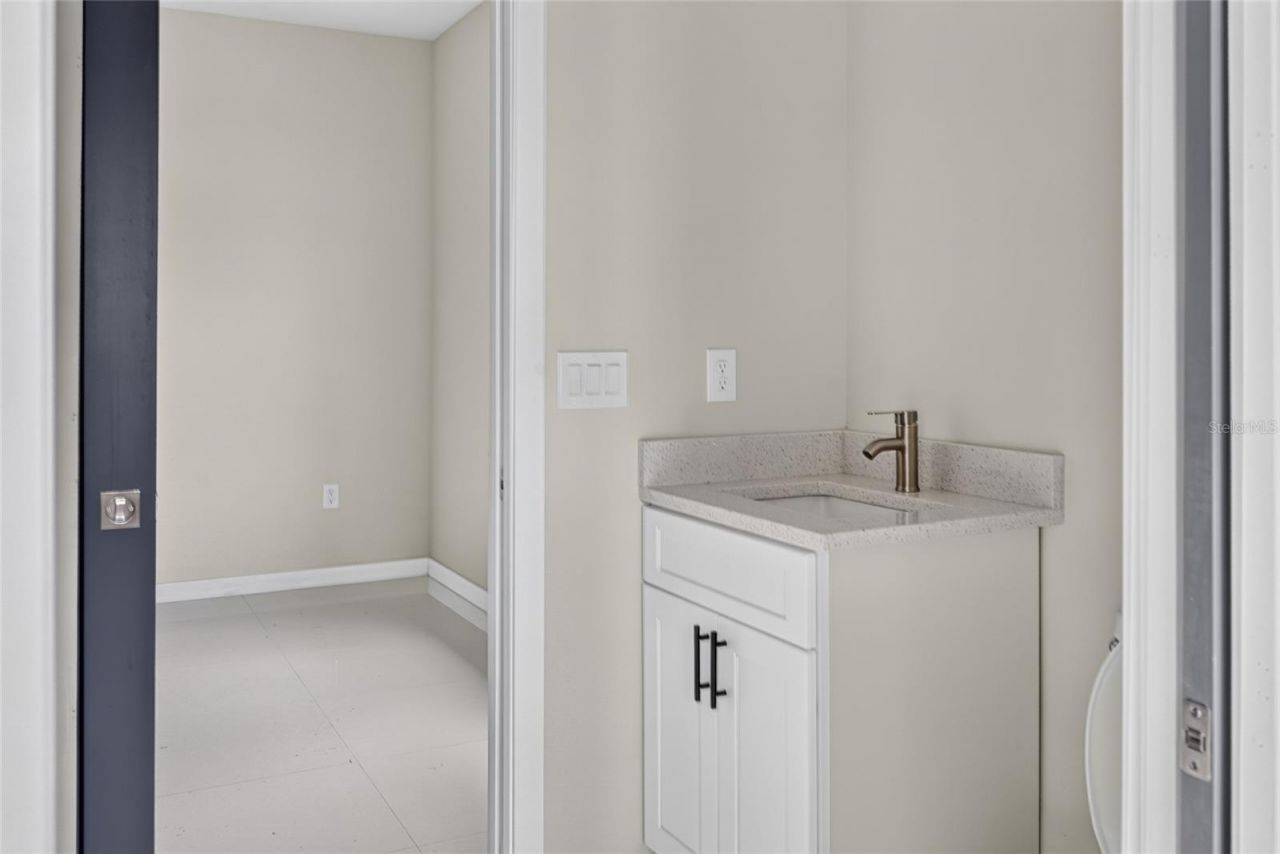 20722 Quinella Street, Orlando, FL 32833 Photo