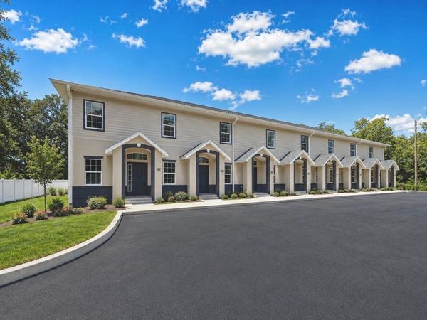 2540 NW 2 STREET, Unit 206, OCALA, FL 34475