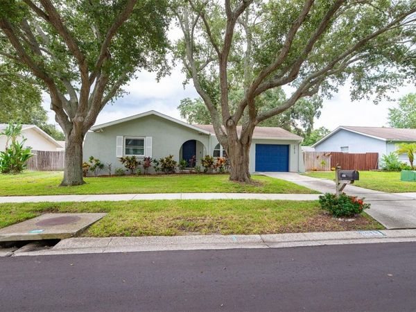 2613 SUMMIT STREET , PALM HARBOR, FL 34683