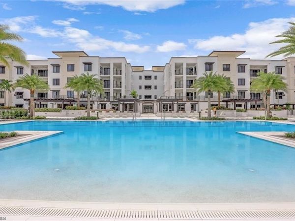1115 Central AVE , Unit 557, NAPLES, FL 34102