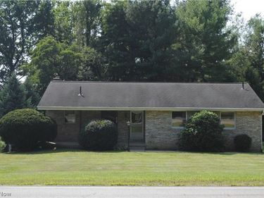 925 Minerva Road, Magnolia, OH 44643