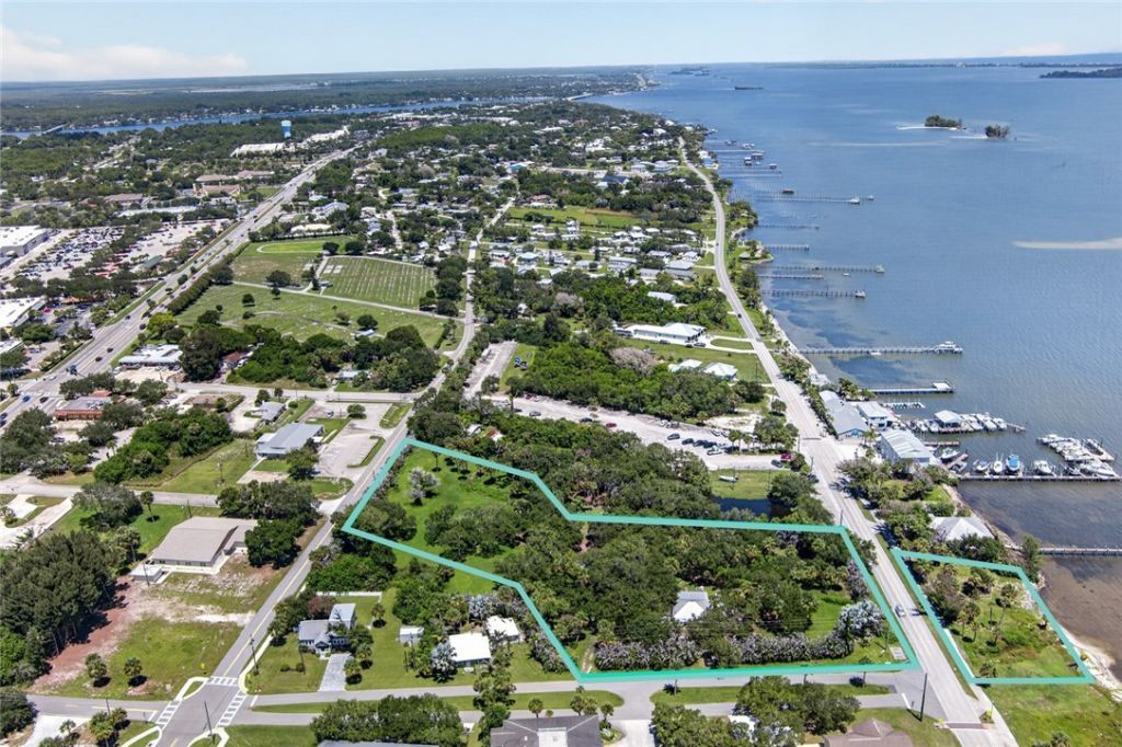 Xxx/608 Davis Street, Sebastian, FL 32958 Photo