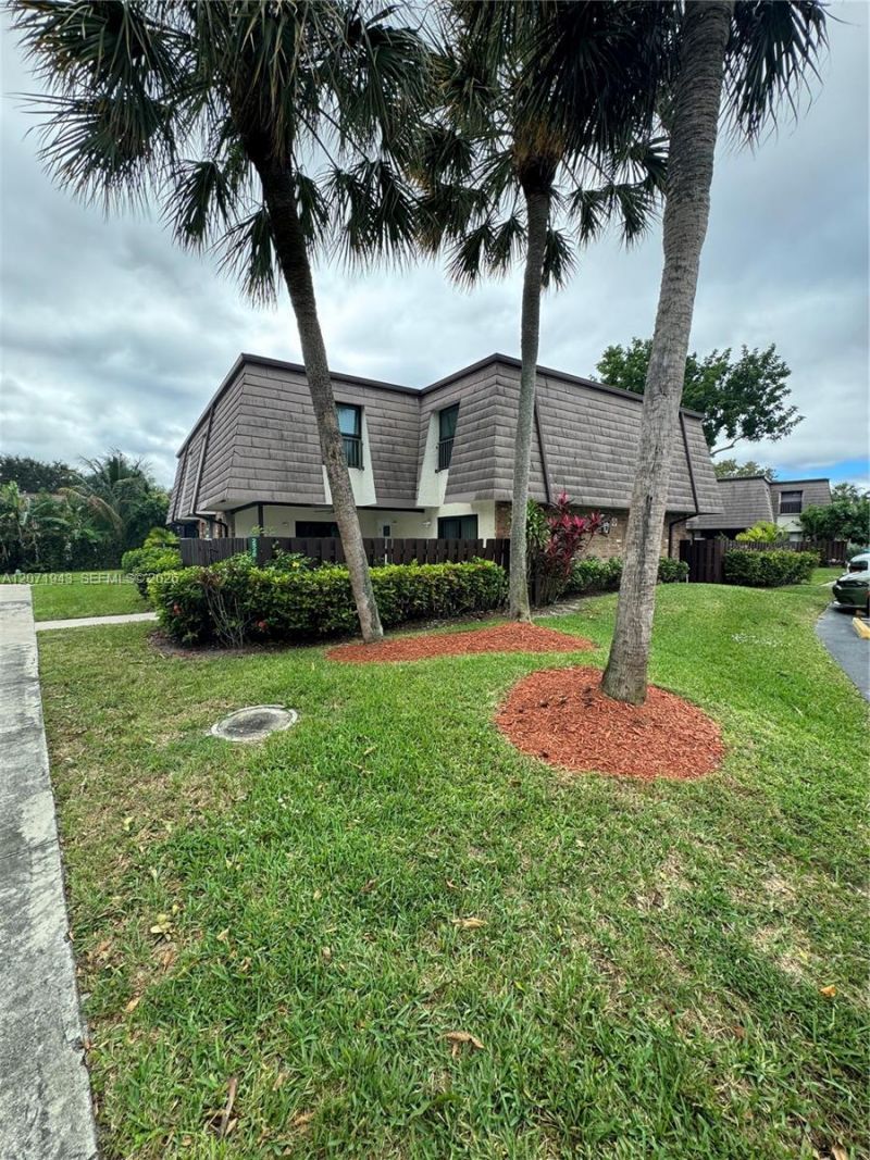 2528 NW 99th Ave , Unit 2528, Coral Springs, FL 33065 Photo