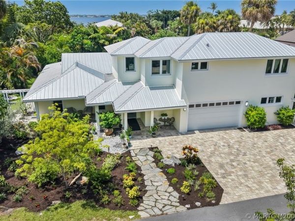 1117 SE Osceola Street, Stuart, FL 34996